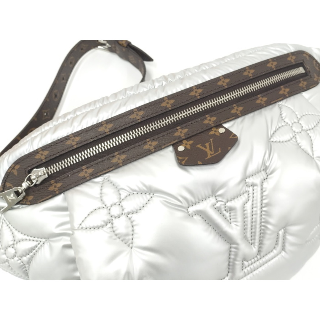 LOUIS VUITTON - LOUIS VUITTON LVピロー マキシ バムバッグ LOUIS VUITTON - LOUIS VUITTON LVピロー マキシ バムバッグ