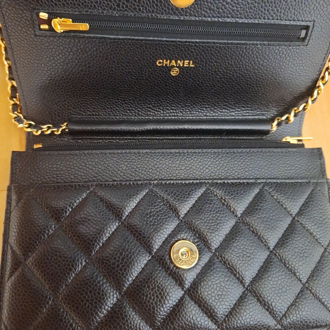 CHANEL(シャネル)の専用　シャネル　チェーンウォレット　ショルダーバック レディースのバッグ(ショルダーバッグ)の商品写真