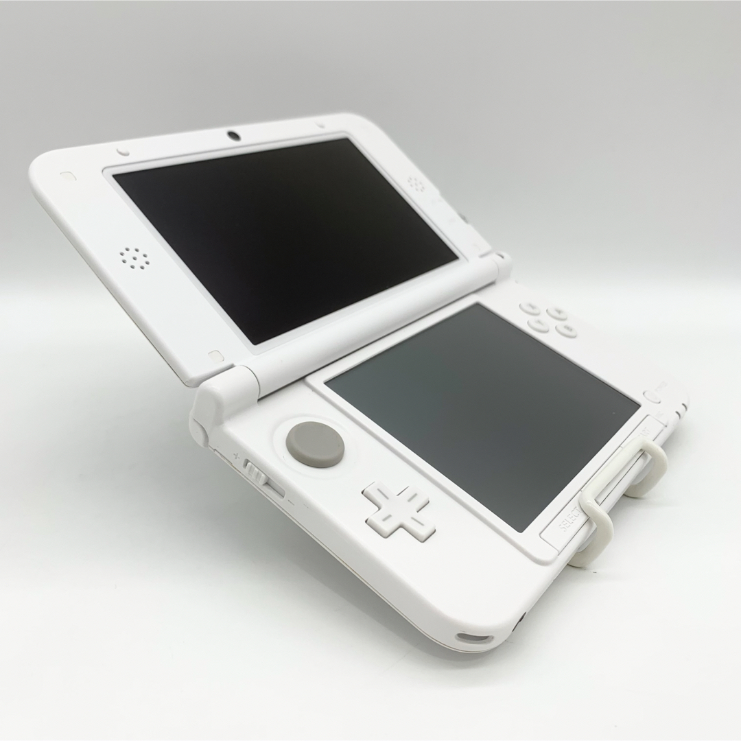 ニンテンドー3DS(ニンテンドー3DS)の【良品】ニンテンドー3DS LL ホワイト 本体 任天堂 動作品 エンタメ/ホビーのゲームソフト/ゲーム機本体(携帯用ゲーム機本体)の商品写真