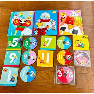 ベネッセ(Benesse)のこどもちゃれんじ ぽけっとDVD2〜3歳用8枚、本3冊　エディトイドーナツ(知育玩具)