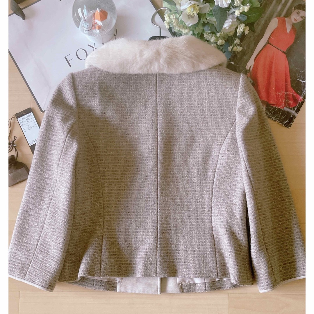 FOXEY - 新品同様!FOXEY ミンク襟付きノーカラージャケット 40 FOXEY - 新品同様!FOXEY ミンク襟付きノーカラージャケット 40