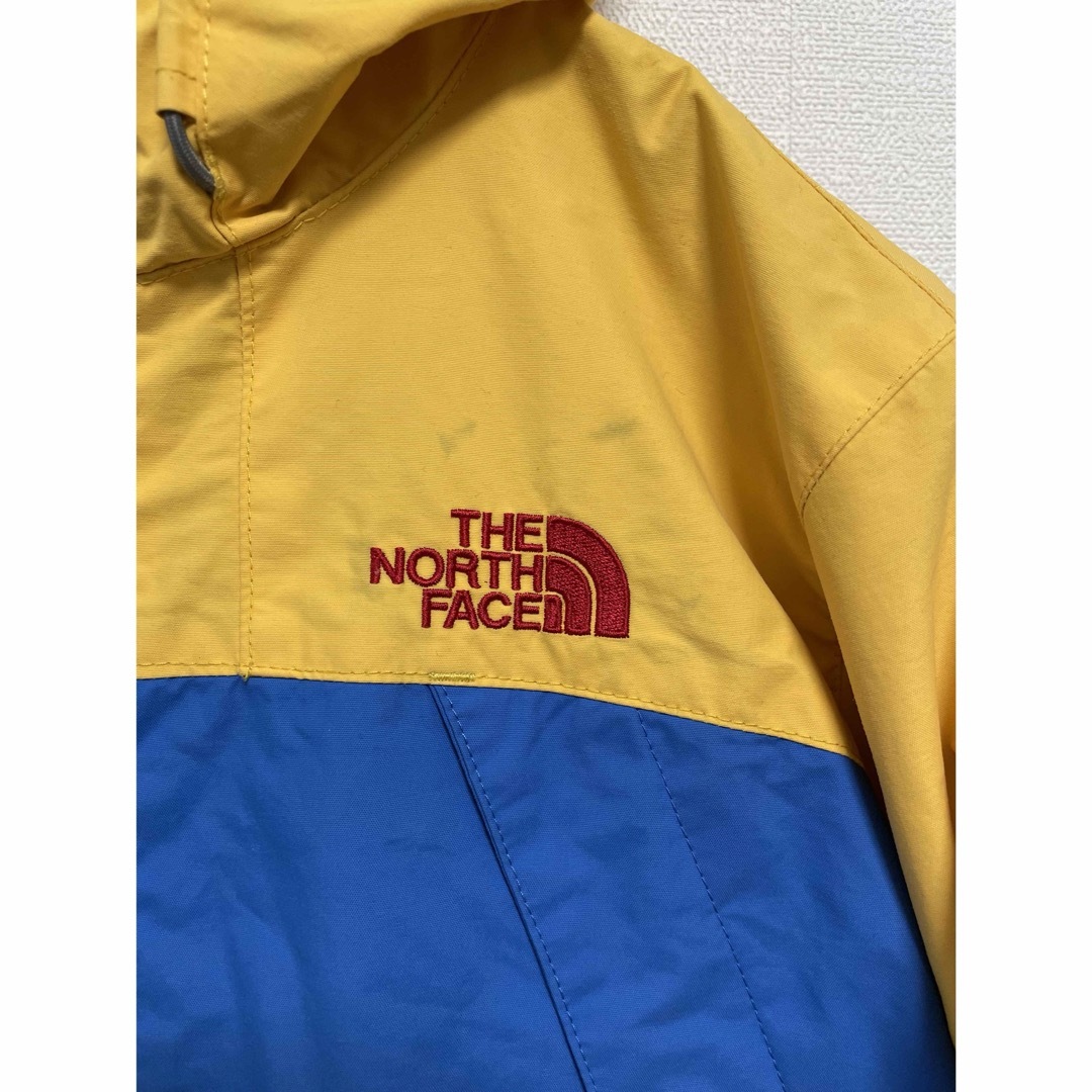 THE NORTH FACE(ザノースフェイス)の【最安値】ノースフェイス⭐︎マウンテンパーカー⭐︎イエロー⭐︎ブルー キッズ/ベビー/マタニティのキッズ服男の子用(90cm~)(ジャケット/上着)の商品写真