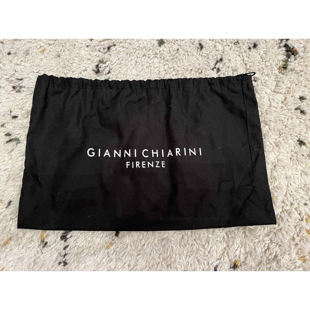 GIANNI CHIARINI(ジャンニキャリーニ)の【値下げ】GIANNI CHIARINI  ジャンニキャリーニ　ショルダーバッグ レディースのバッグ(ショルダーバッグ)の商品写真