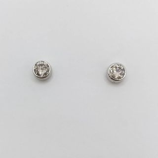 天然ダイヤモンド　ピアス　diamond PT900 刻印入り　0.1 0.20(ピアス)