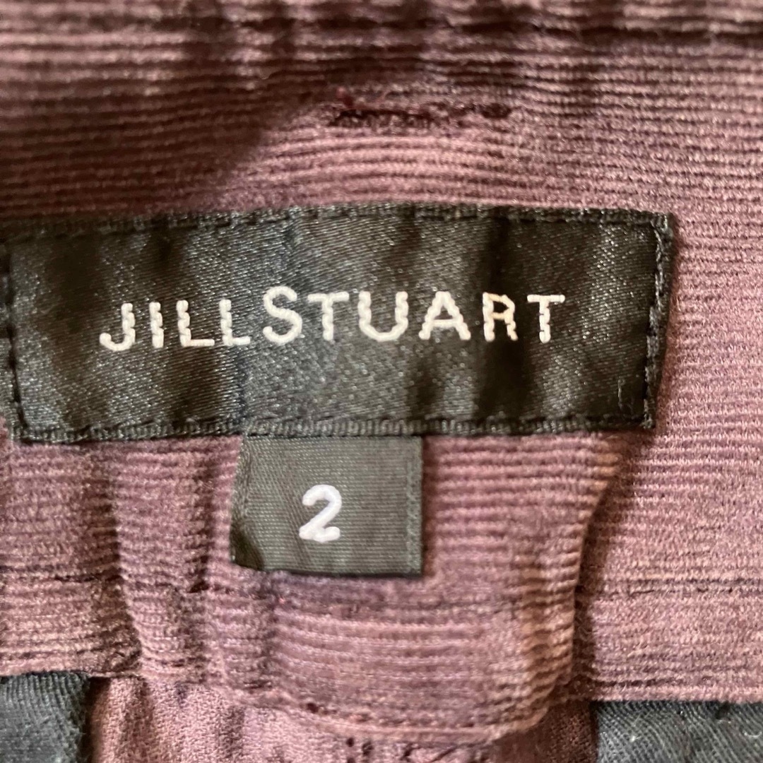 JILLSTUART(ジルスチュアート)のused  JILLSTUART  甘めラインのコーデュロイハーフパンツ レディースのパンツ(ハーフパンツ)の商品写真