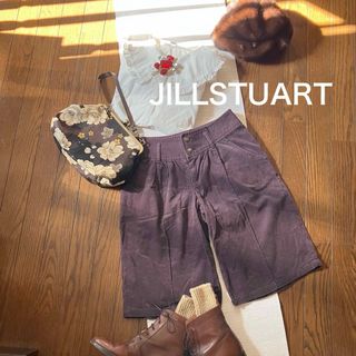 used  JILLSTUART  甘めラインのコーデュロイハーフパンツ