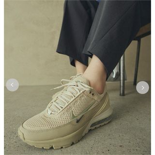 NIKEレディースシューズ 23.5 新品