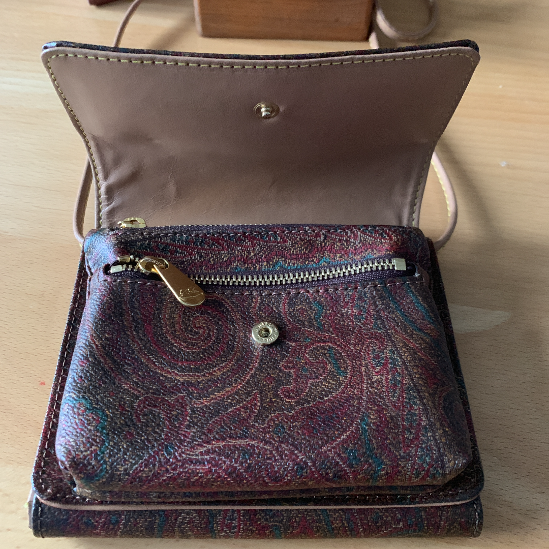 ETRO(エトロ)のETRO ショルダーバッグ レディースのバッグ(ショルダーバッグ)の商品写真