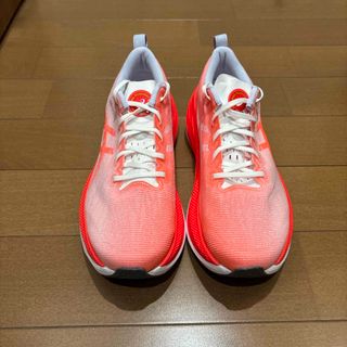 アシックス(asics)のアシックス スーパーブラスト (品番：1013A143.100)(シューズ)