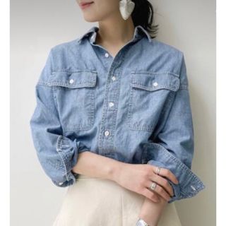 アパルトモンドゥーズィエムクラス(L'Appartement DEUXIEME CLASSE)のL'Appartement【レミレリーフ】Chambray Shirt　ブルー(シャツ/ブラウス(長袖/七分))