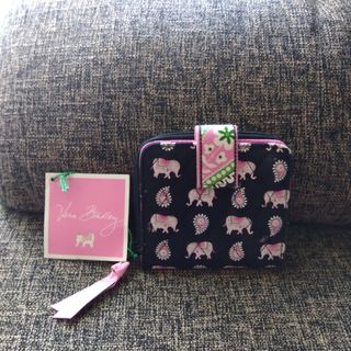 ヴェラブラッドリー(Vera Bradley)の【未使用】ヴェラブラッドリー　折り財布　ピンクエレファント(財布)