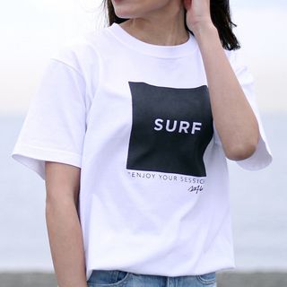 ダブルティー(WTW)のwtw サーフTシャツ Lサイズ(Tシャツ/カットソー(半袖/袖なし))