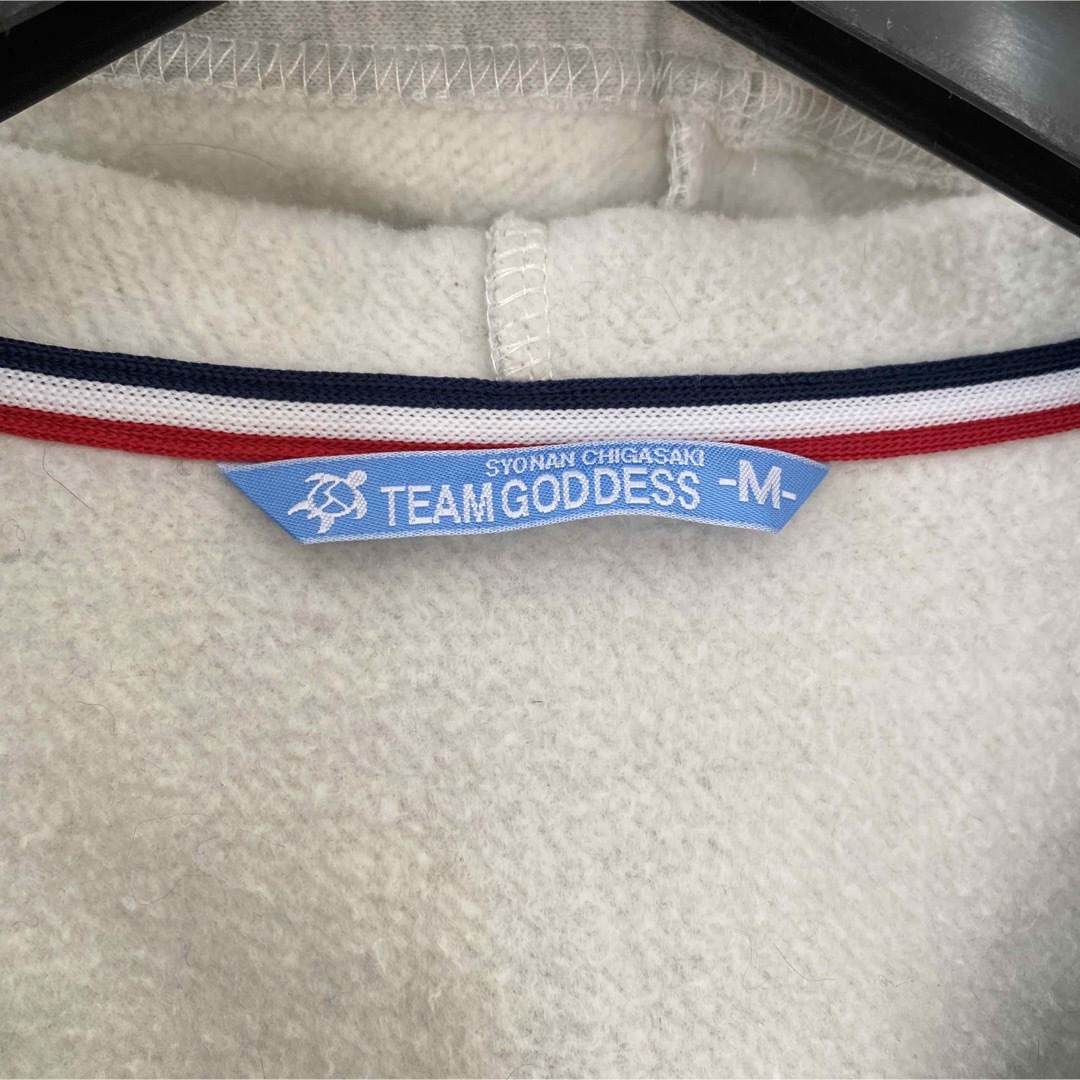 TEAM GODDESS Mサイズ レディースのトップス(パーカー)の商品写真