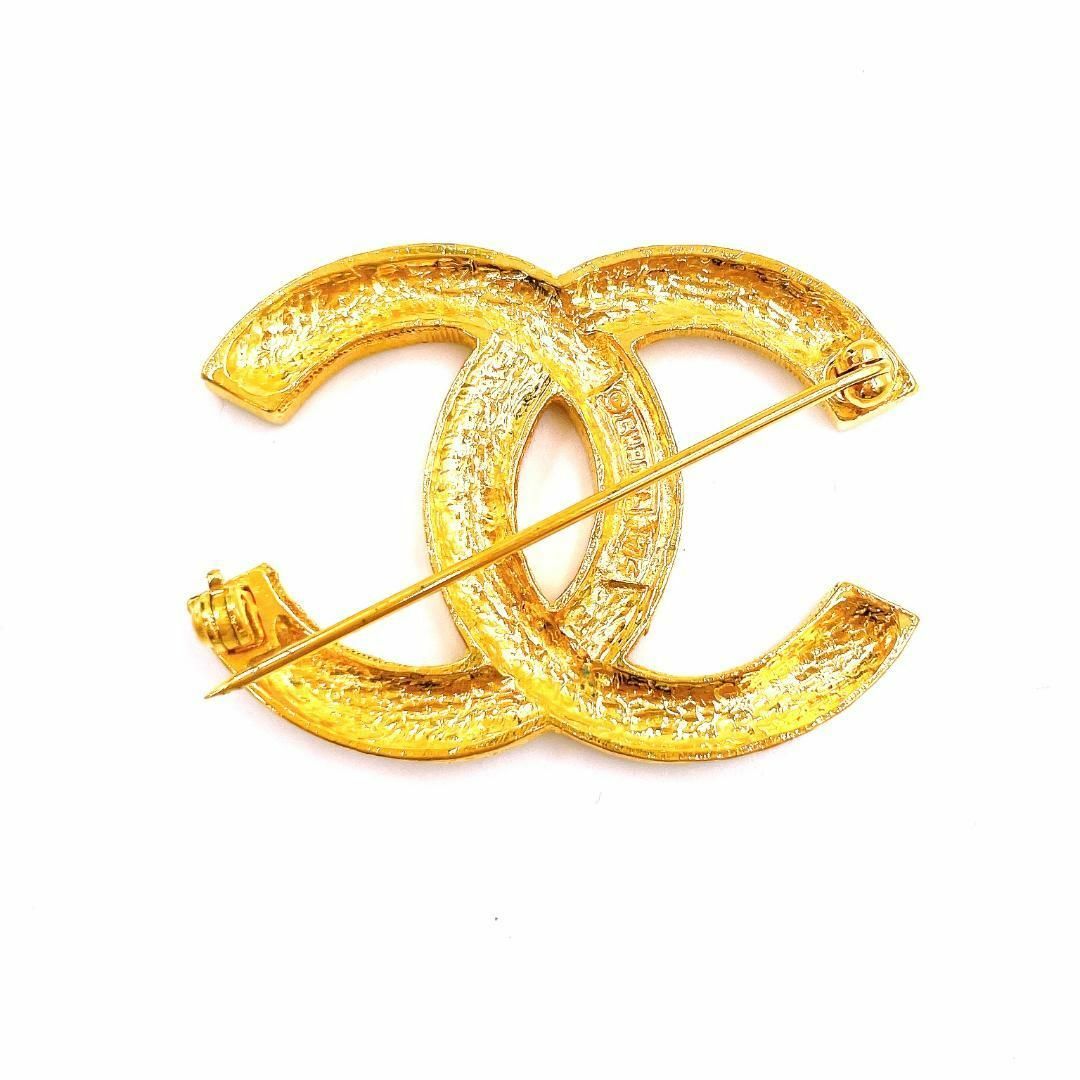 CHANEL(シャネル)のシャネル ココマーク ラインストーン ブローチ レディース ゴールド パール 金 レディースのアクセサリー(ブローチ/コサージュ)の商品写真