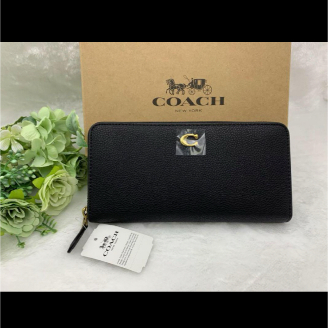 COACH(コーチ)の新品　COACH 長財布　ブラック　ワンポイント　ラウンドファスナー　小銭入れ有 レディースのファッション小物(財布)の商品写真