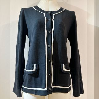 タルボット(TALBOTS)のTALBOTS petites Mサイズ ブラック カーディガン ニット(カーディガン)