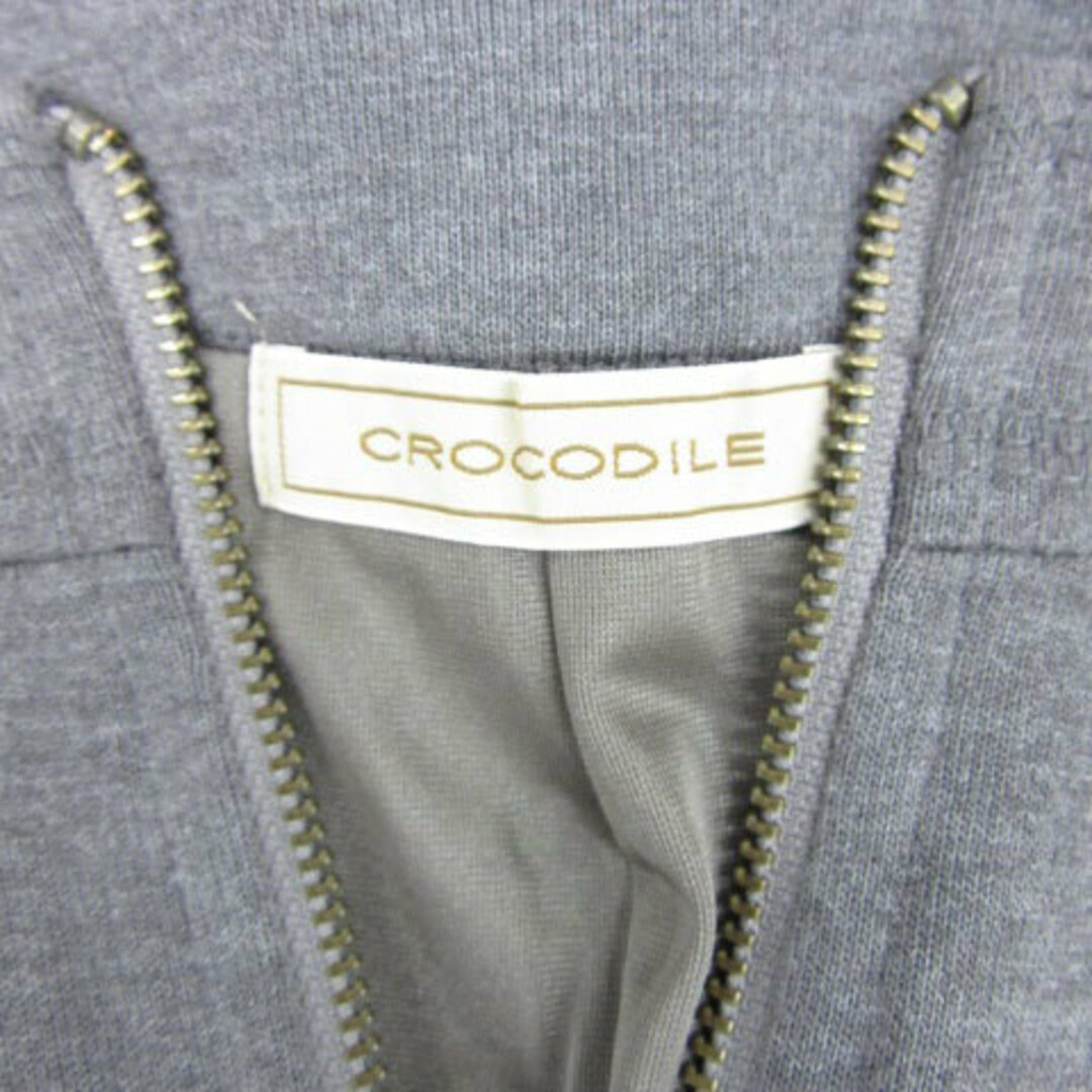 Crocodile(クロコダイル)のクロコダイル ノーカラージャケット ミドル丈 七分袖 総裏地 刺繍 M グレー レディースのジャケット/アウター(その他)の商品写真
