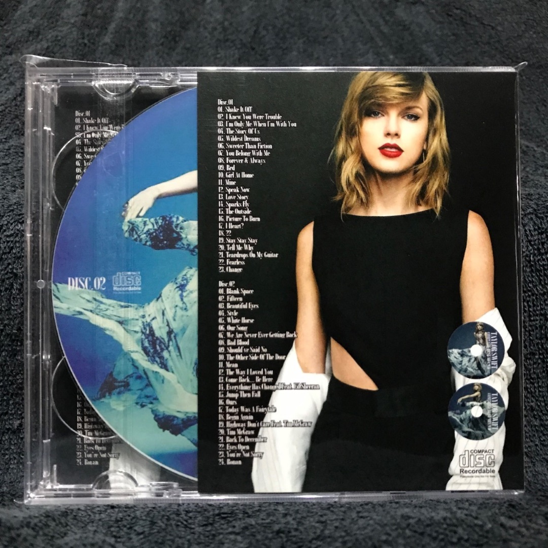 Taylor Swift テイラー スウィフト2枚組47曲 Best MixCD エンタメ/ホビーのCD(R&B/ソウル)の商品写真