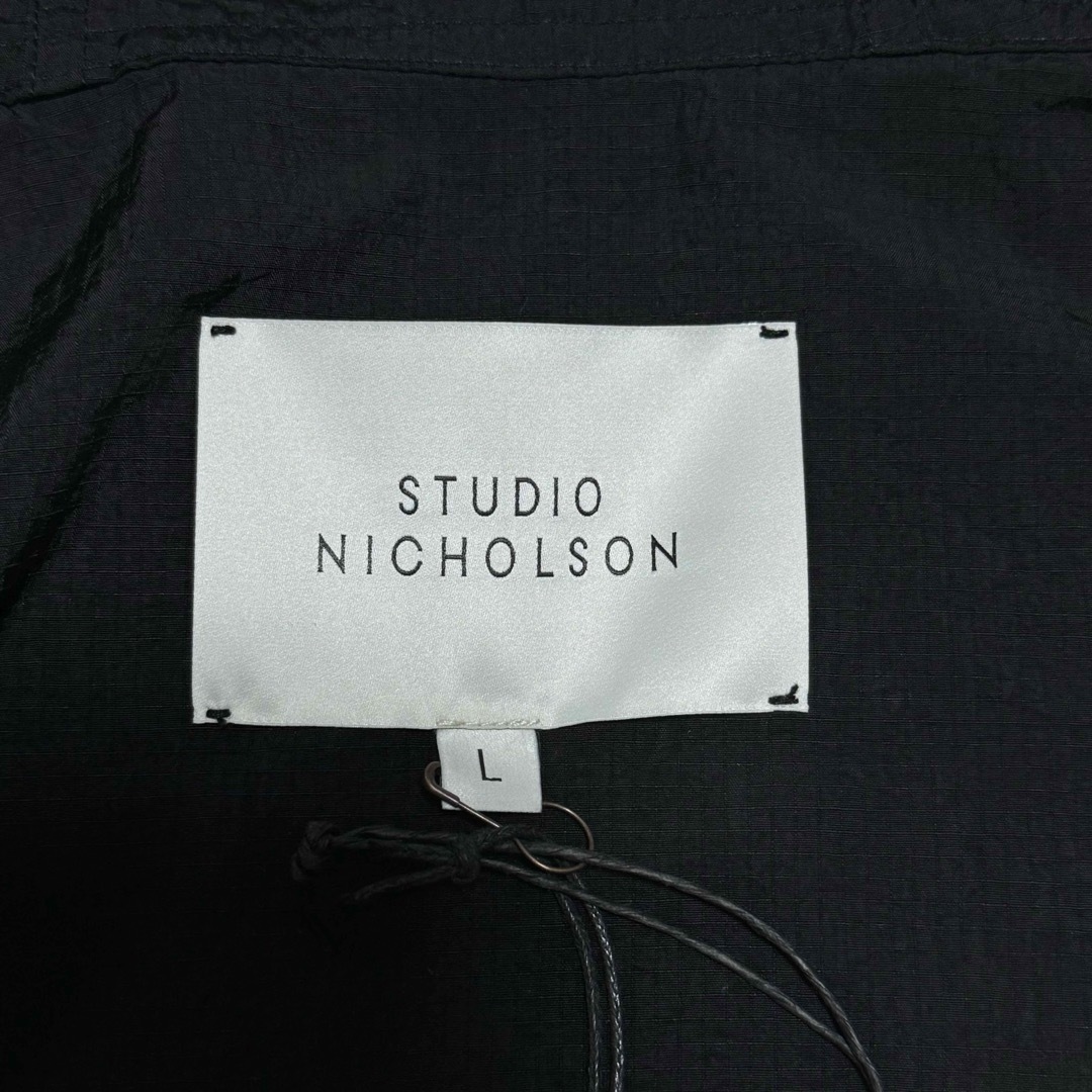 STUDIO NICHOLSON(スタジオニコルソン)の新品 ★ スタジオニコルソン ナイロン ジャケット パーカー リップストップ L メンズのジャケット/アウター(ブルゾン)の商品写真