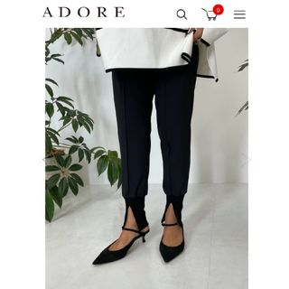 アドーア(ADORE)のLE PHIL ドライウールパンツ ブラック スリット ジョガーパンツ 黒(カジュアルパンツ)