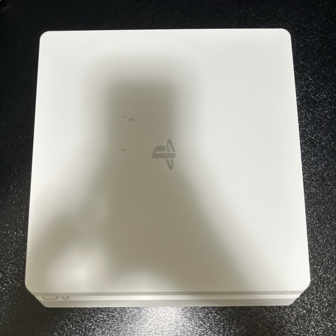 PlayStation4(プレイステーション4)のSONY PlayStation4(CUH-2000A) 1TB換装済（中古品) エンタメ/ホビーのゲームソフト/ゲーム機本体(家庭用ゲーム機本体)の商品写真