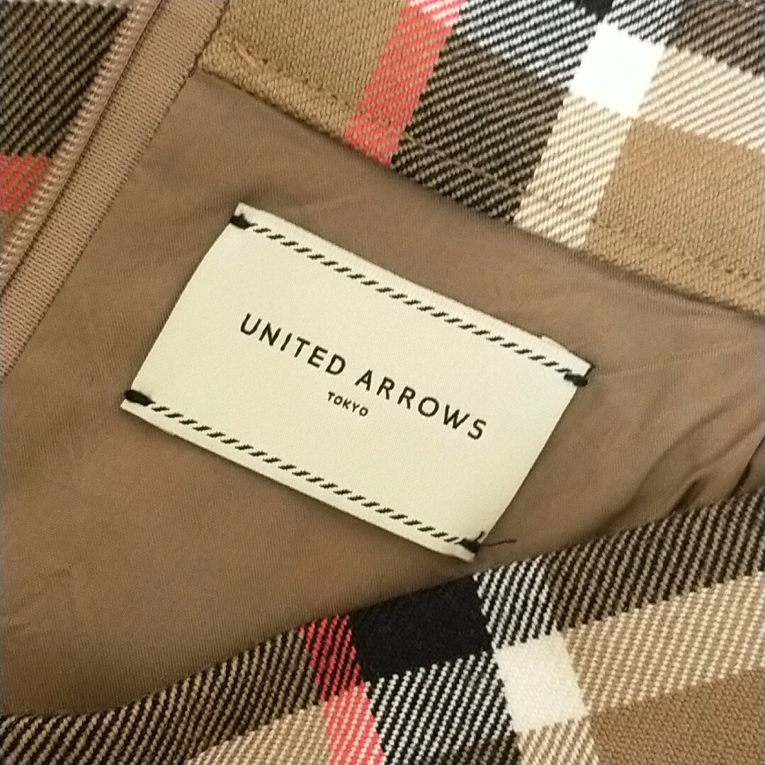 UNITED ARROWS(ユナイテッドアローズ)のユナイテッドアローズ　チェックタイトスカート　トラッド　通勤　オフィス　M　茶色 レディースのスカート(ひざ丈スカート)の商品写真