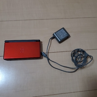 ニンテンドーDS(ニンテンドーDS)の(中古品)任天堂　DS　Lite　レッド(携帯用ゲーム機本体)