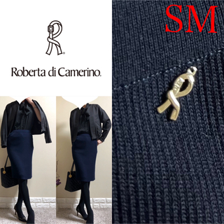 ロベルタディカメリーノ(ROBERTA DI CAMERINO)のRoberta di Camerino ロベルタ　デ　カメリーノ スカート　濃紺(ひざ丈スカート)