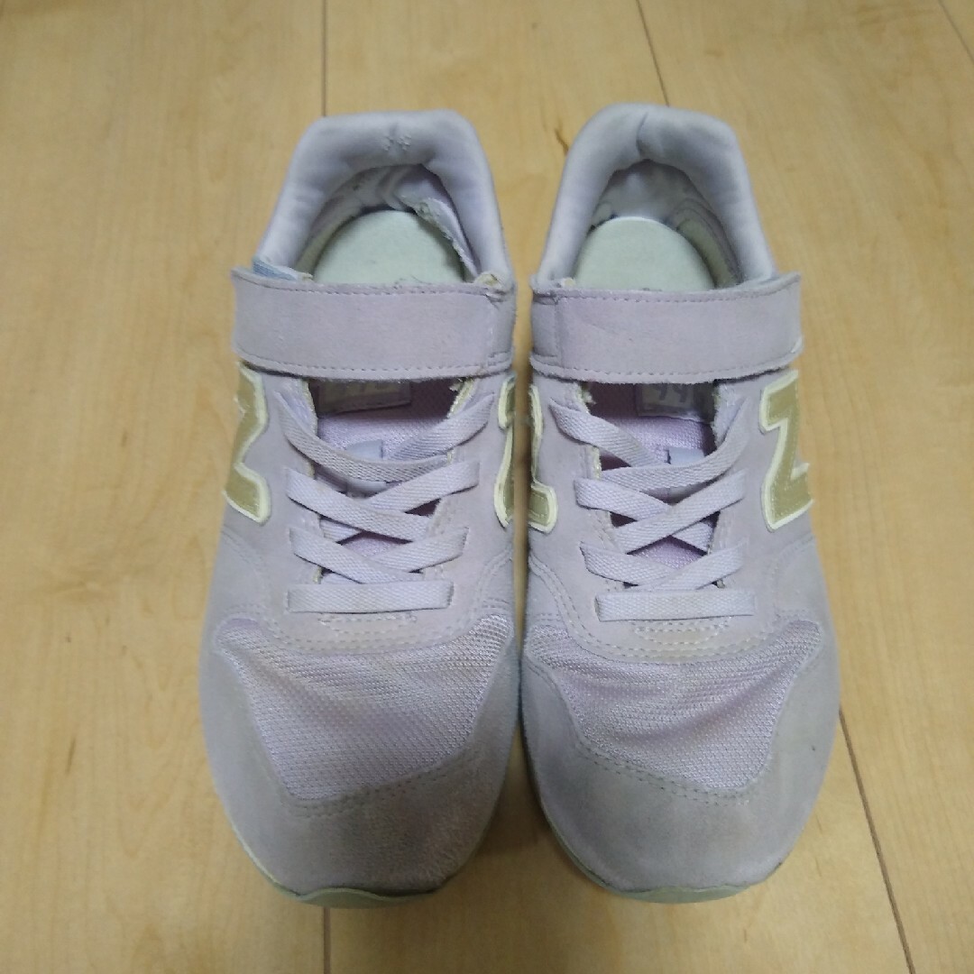 New Balance(ニューバランス)のNew Balance　スニーカー　23cm キッズ/ベビー/マタニティのキッズ靴/シューズ(15cm~)(スニーカー)の商品写真