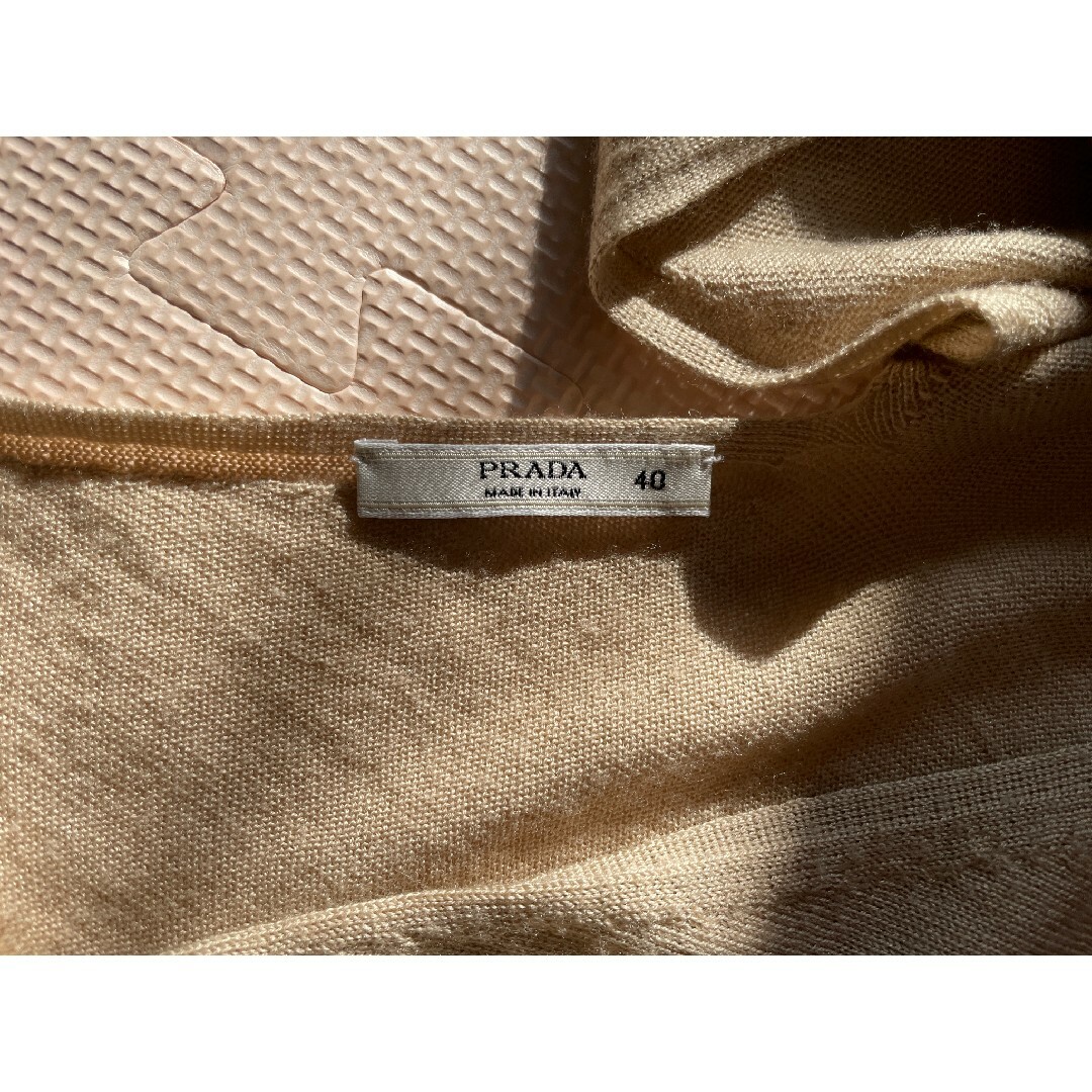 PRADA(プラダ)のPRADA プラダ   Vネック ニット セーター トップス 薄手 レディースのトップス(ニット/セーター)の商品写真