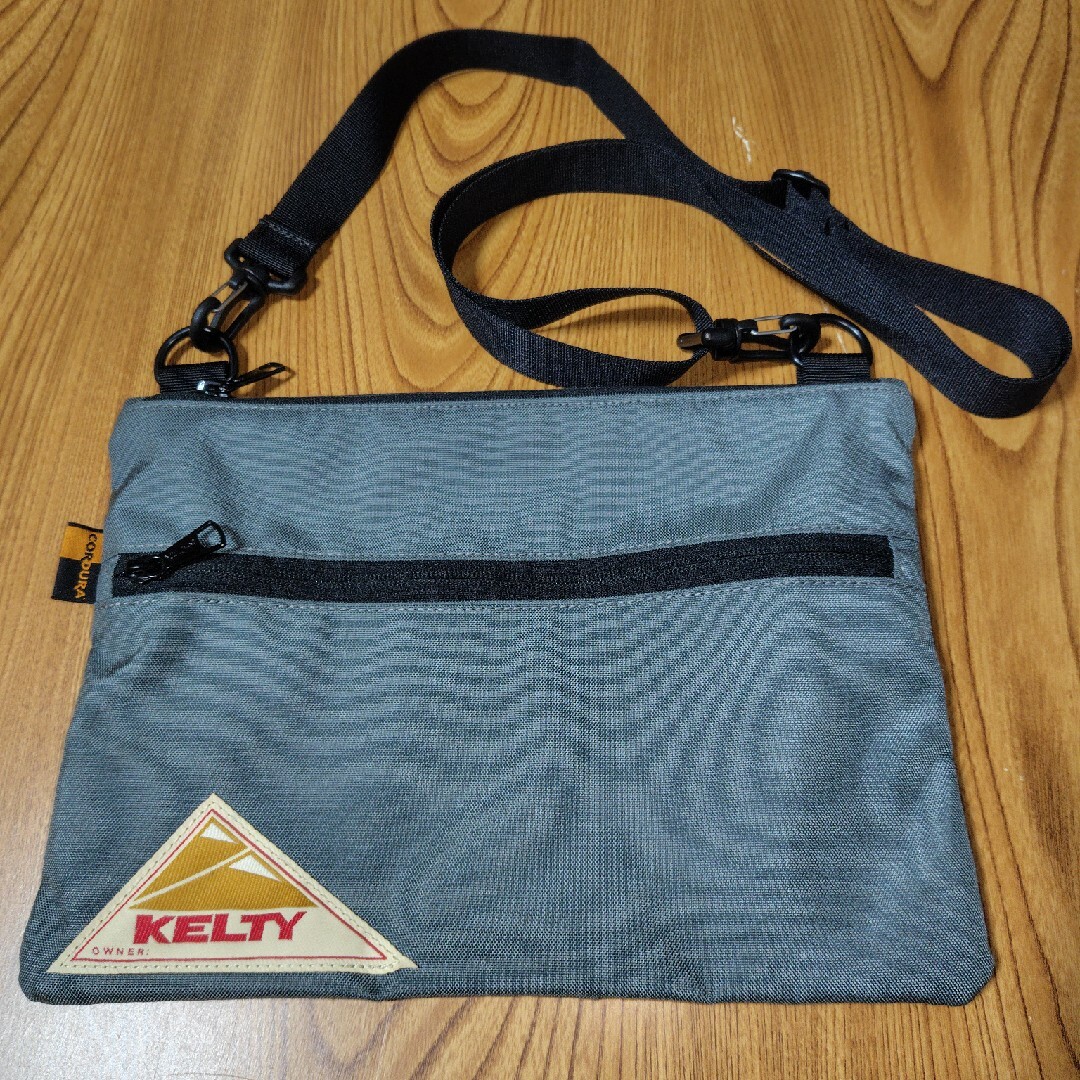 KELTY(ケルティ)のKELTY ケルティ ショルダーバッグ メンズのバッグ(ショルダーバッグ)の商品写真