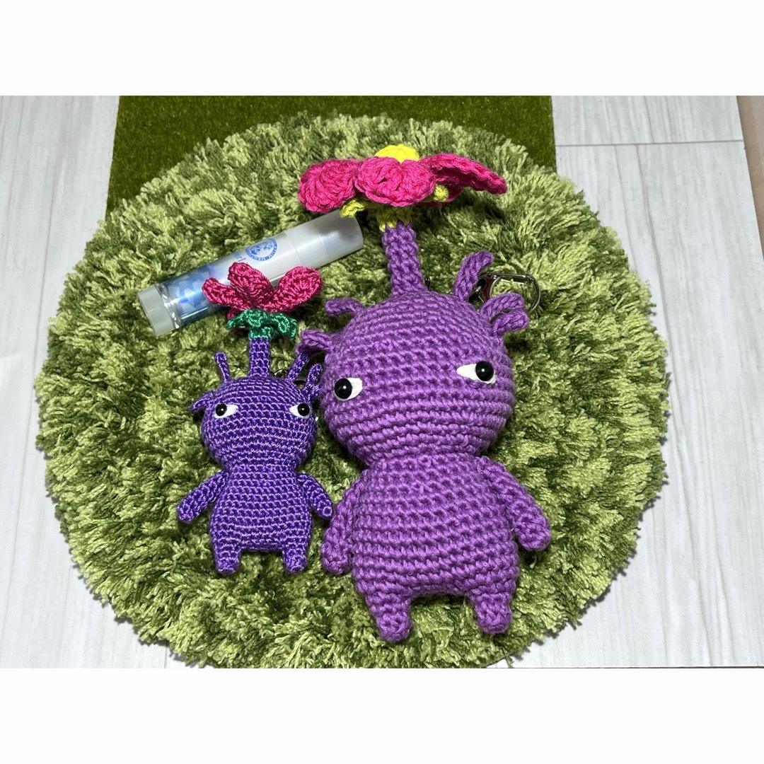 ピクミン風あみぐるみＭ 紫ピクミン ハンドメイドのぬいぐるみ/人形(あみぐるみ)の商品写真