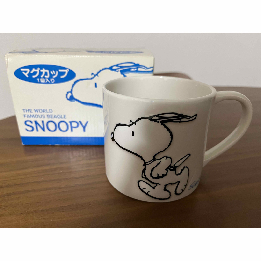 SNOOPY(スヌーピー)の【新品未使用】SNOOPY スヌーピー　マグカップ インテリア/住まい/日用品のキッチン/食器(グラス/カップ)の商品写真