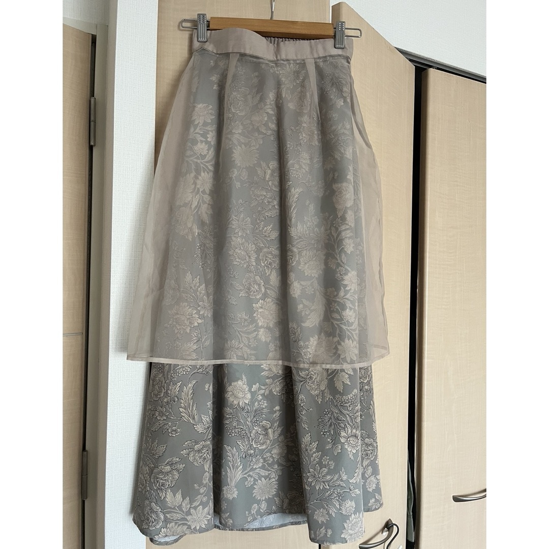 Ameri VINTAGE(アメリヴィンテージ)のMADELEINE VEIL SKIRT レディースのスカート(ロングスカート)の商品写真