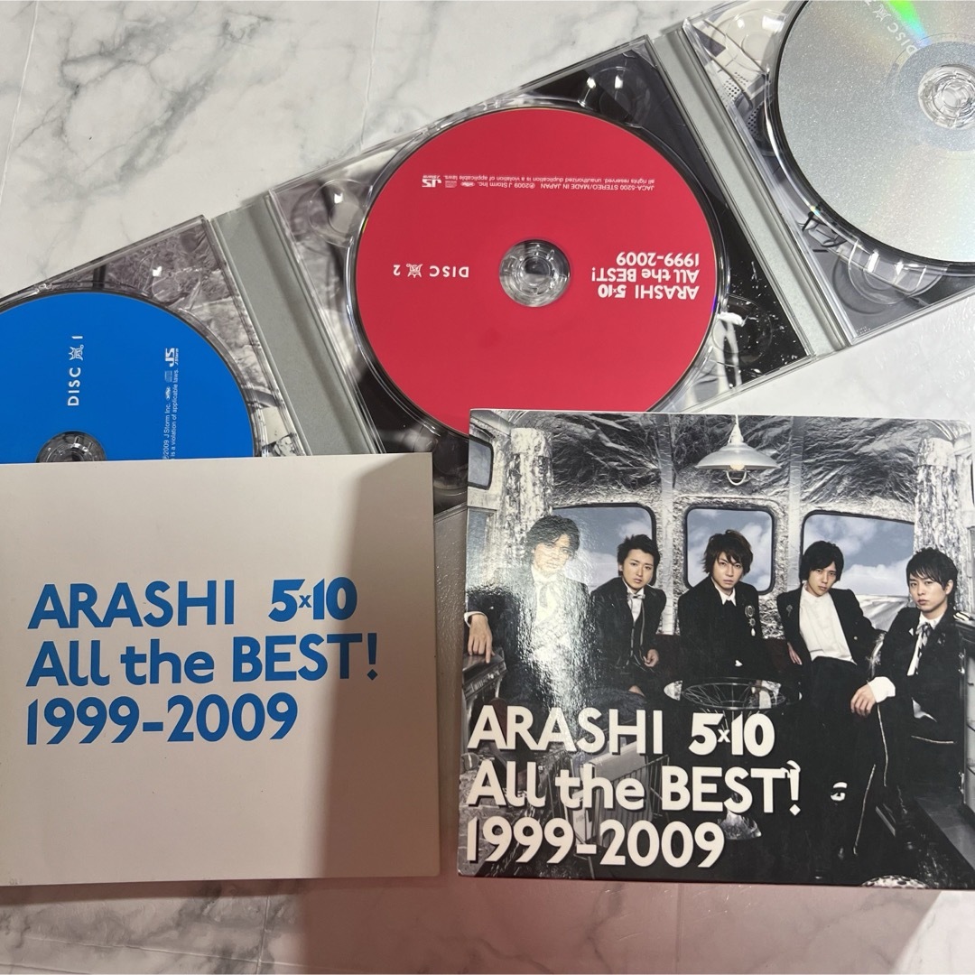 嵐(アラシ)のARASHI 5×10 All the BEST! 1999-2009 エンタメ/ホビーのCD(ポップス/ロック(邦楽))の商品写真