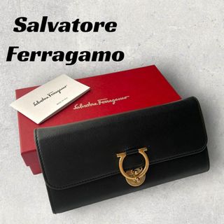 サルヴァトーレフェラガモ(Salvatore Ferragamo)の【美品】Salvatore Ferragamo 財布　ブラック(財布)