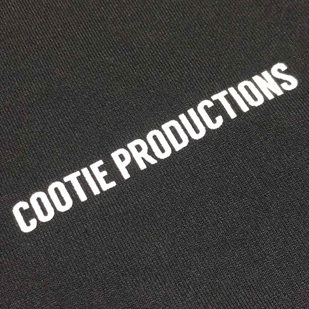 COOTIE(クーティー)のCOOTIE クーティハーフジップ スウェット トレーナー ロゴ入り メンズのトップス(スウェット)の商品写真