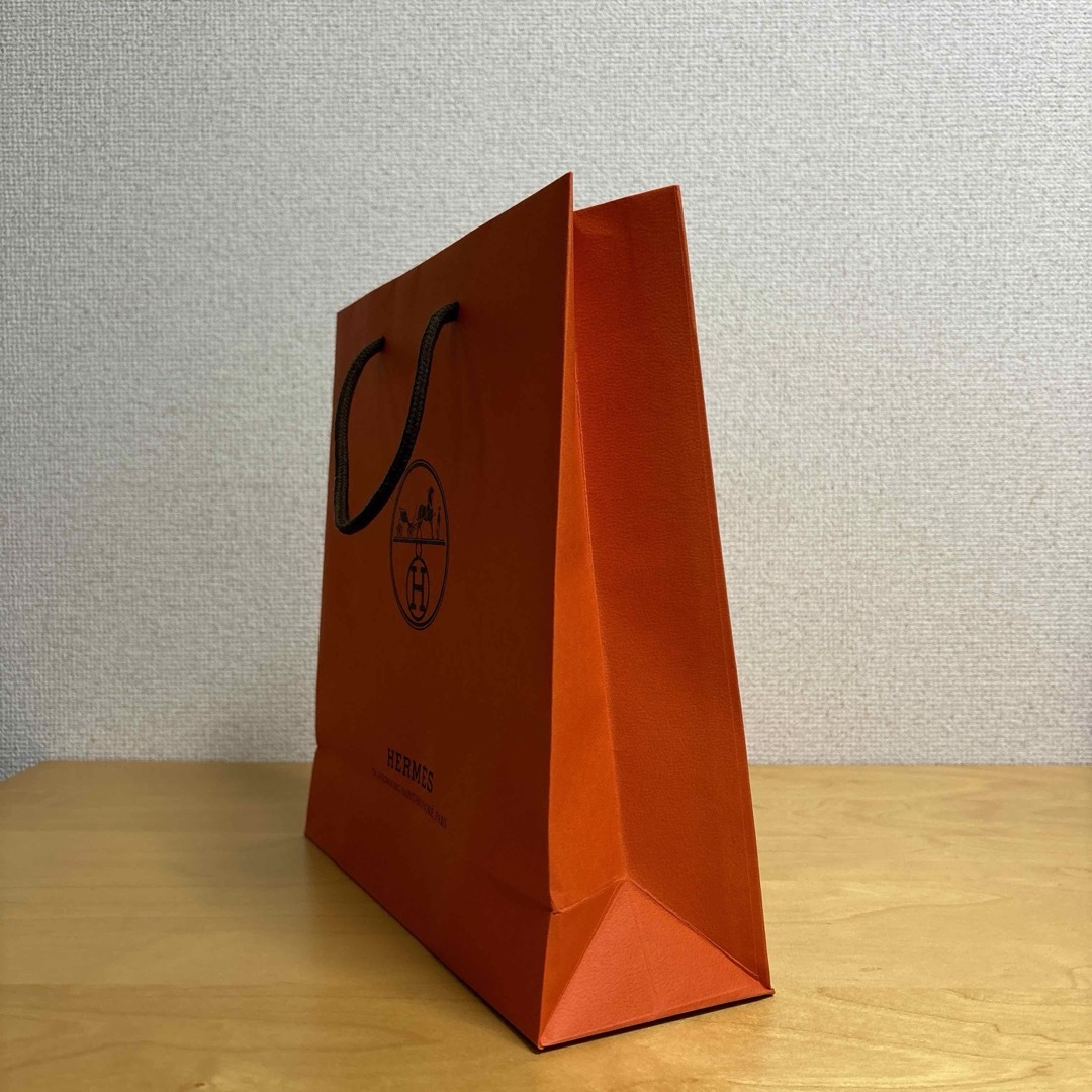 Hermes(エルメス)の新品未使用‼️エルメスショップ袋(30✖️10✖️30cm） レディースのバッグ(ショップ袋)の商品写真