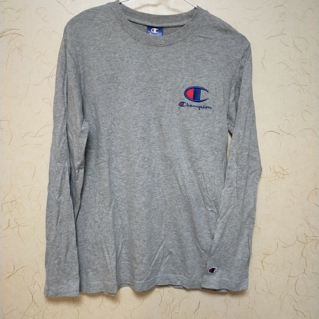 Champion(チャンピオン)のチャンピオンChampion　ロンT キッズ/ベビー/マタニティのキッズ服男の子用(90cm~)(Tシャツ/カットソー)の商品写真