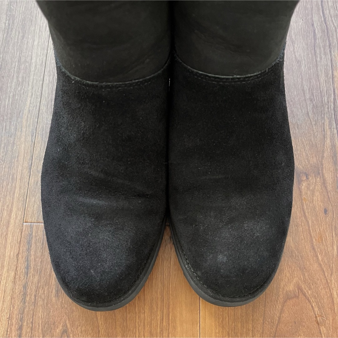 UGG(アグ)の正規品 UGG ムートン ブーツ KRISTIN 27cm ブラック アグ  黒 レディースの靴/シューズ(ブーツ)の商品写真