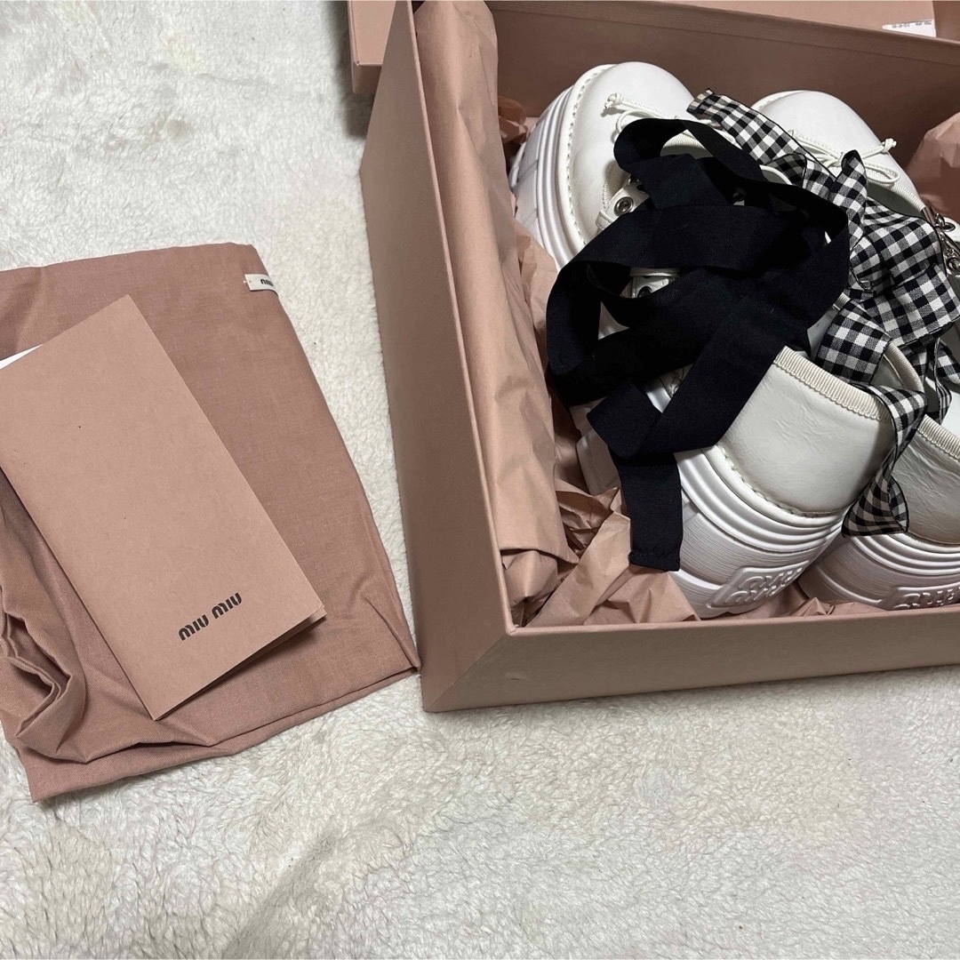 MIU MIU - セール中!! miumiu 厚底ローファー 【美品】の通販 MIU MIU - セール中!! miumiu 厚底ローファー 【美品】の通販
