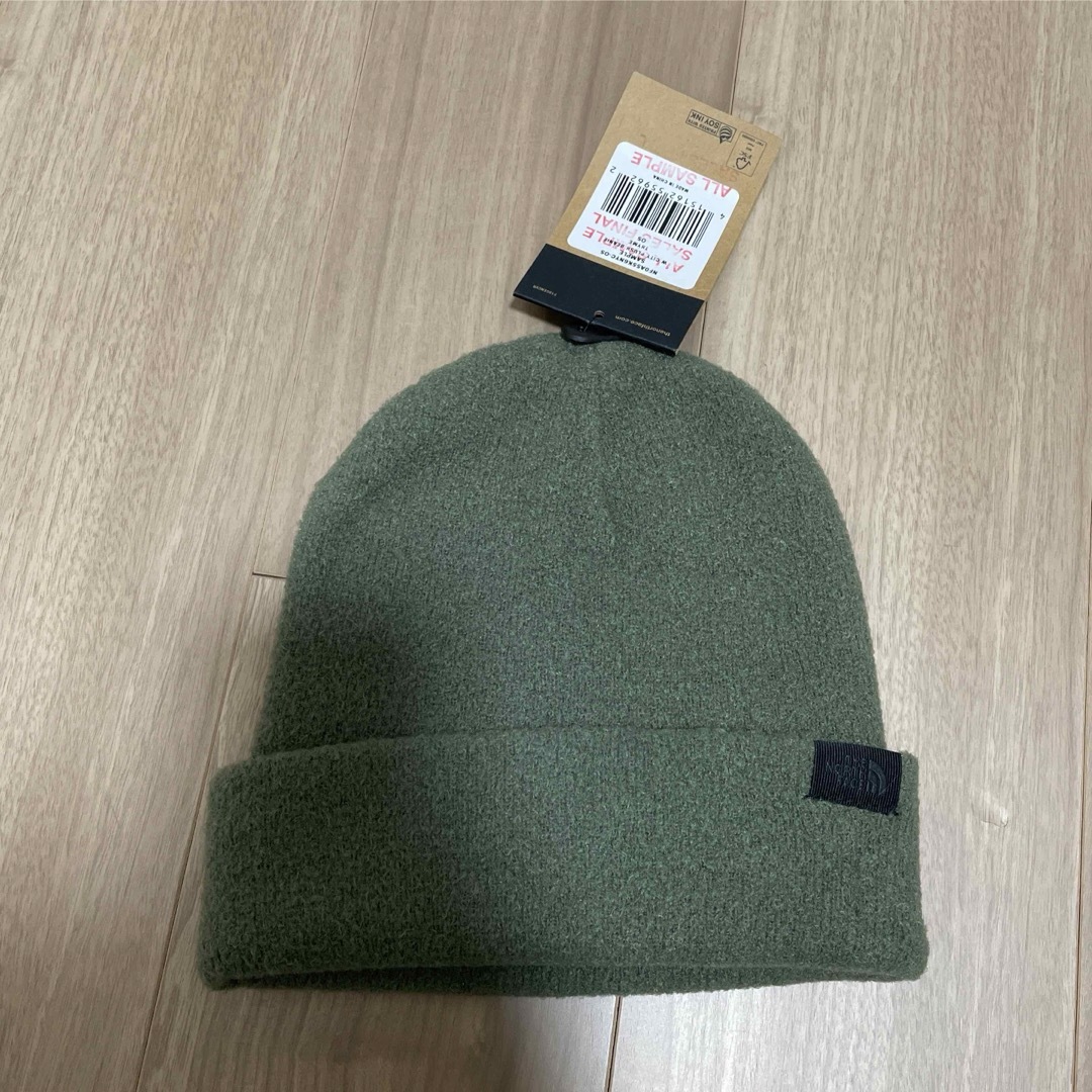 THE NORTH FACE(ザノースフェイス)の新品 THE NORTH FACE CITY PLUSH BEANIE レディースの帽子(ニット帽/ビーニー)の商品写真