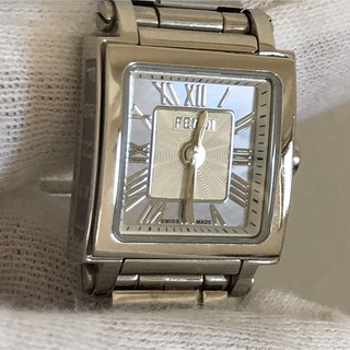 フェンディ(FENDI)の美品　FENDI フェンディ シェル文字盤 クアドロミニ クォーツ 腕時計 (腕時計)