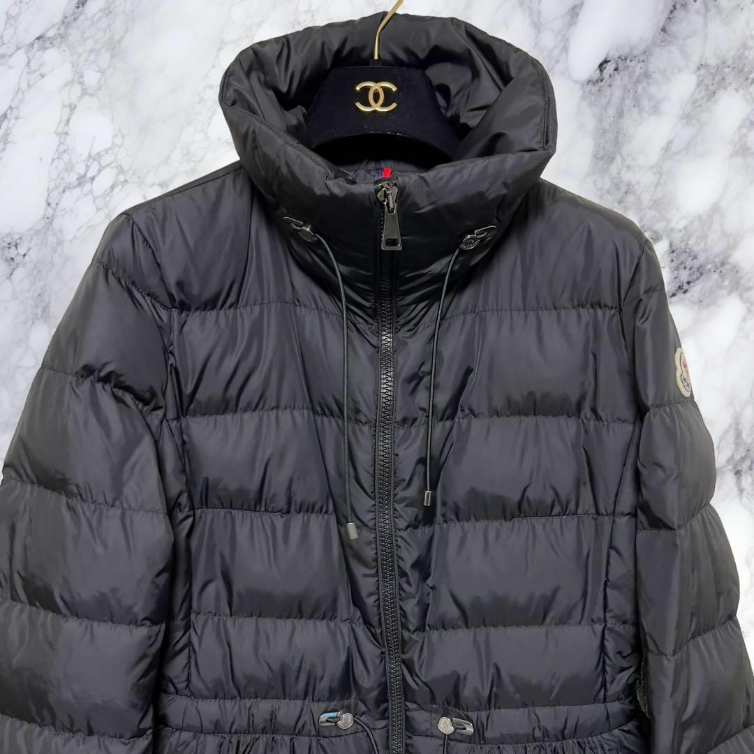 MONCLER(モンクレール)のMONCLER(モンクレール) ダウンコート サイズ0 MALBAN(マルバン) レディースのジャケット/アウター(ダウンジャケット)の商品写真