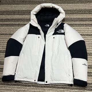 ザノースフェイス(THE NORTH FACE)のthe north face バルトロライトジャケット ホワイト 16fw s(ダウンジャケット)