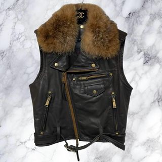 DSQUARED2(レザージャケット)のフリマアイテム一覧 DSQUARED2(レザージャケット)のフリマアイテム一覧