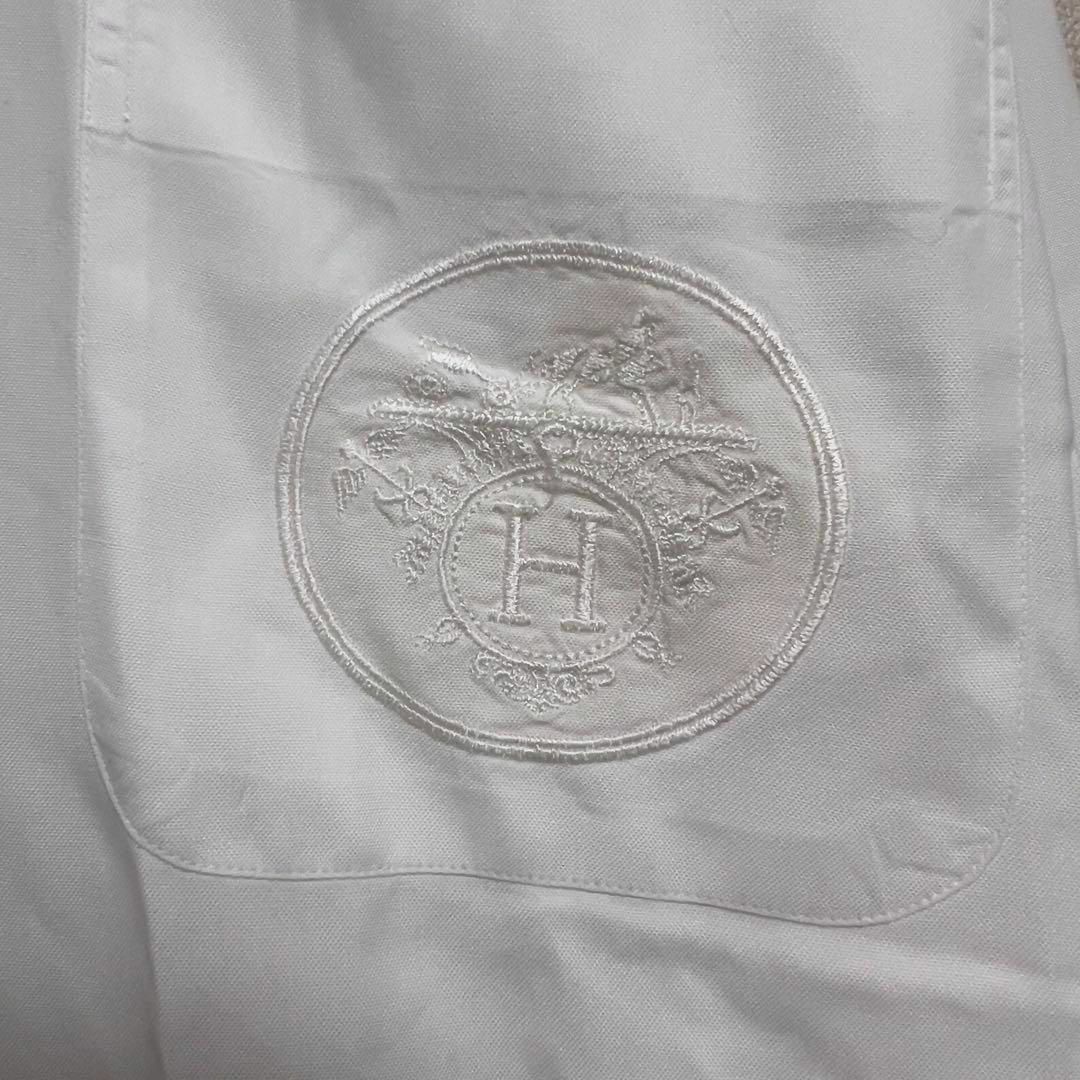 Hermes(エルメス)のHERMES エルメス 長袖シャツ メンズ ロゴ刺繍 トップス 服 39 メンズのトップス(Tシャツ/カットソー(七分/長袖))の商品写真