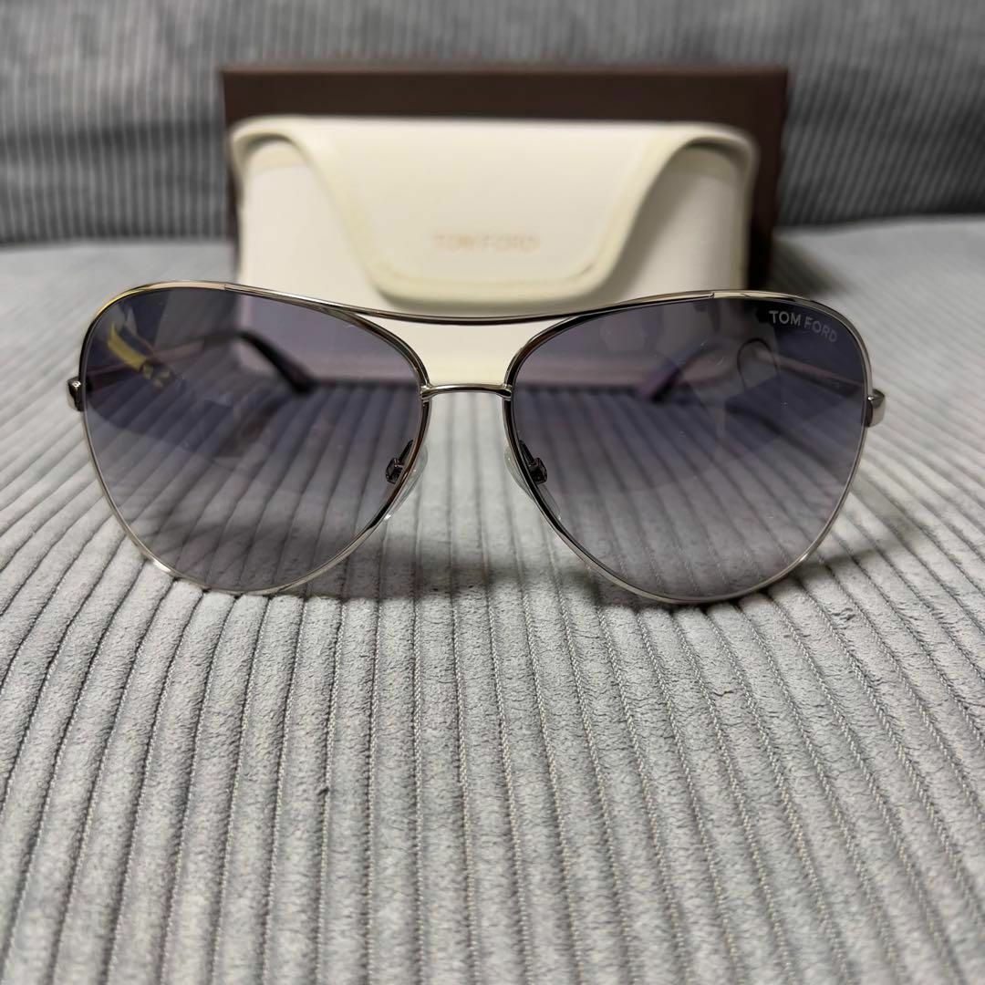 TOM FORD(トムフォード)の【新品未使用】TOMFORDトムフォード サングラスTF35 753 高級 メンズのファッション小物(サングラス/メガネ)の商品写真