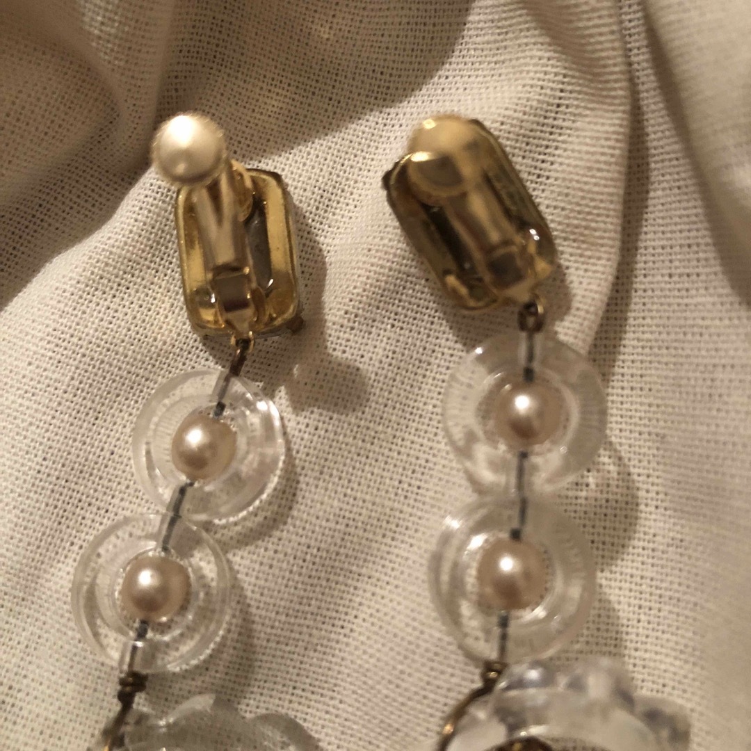 Lochie(ロキエ)のmagic to you clear earrings ハンドメイドのアクセサリー(イヤリング)の商品写真