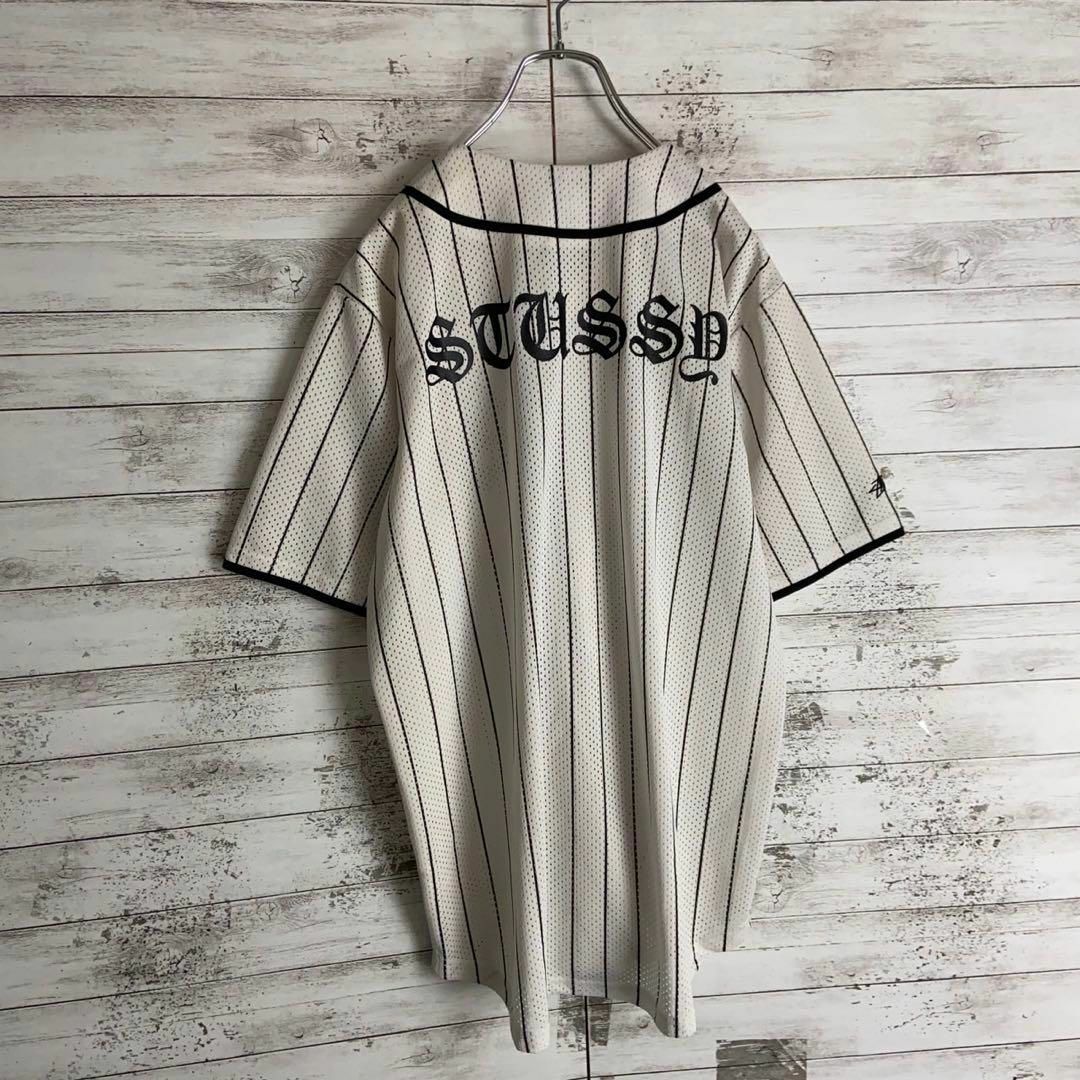 STUSSY(ステューシー)の8748【超希少デザイン】ステューシー☆バックプリントゲームシャツ　美品 メンズのトップス(シャツ)の商品写真